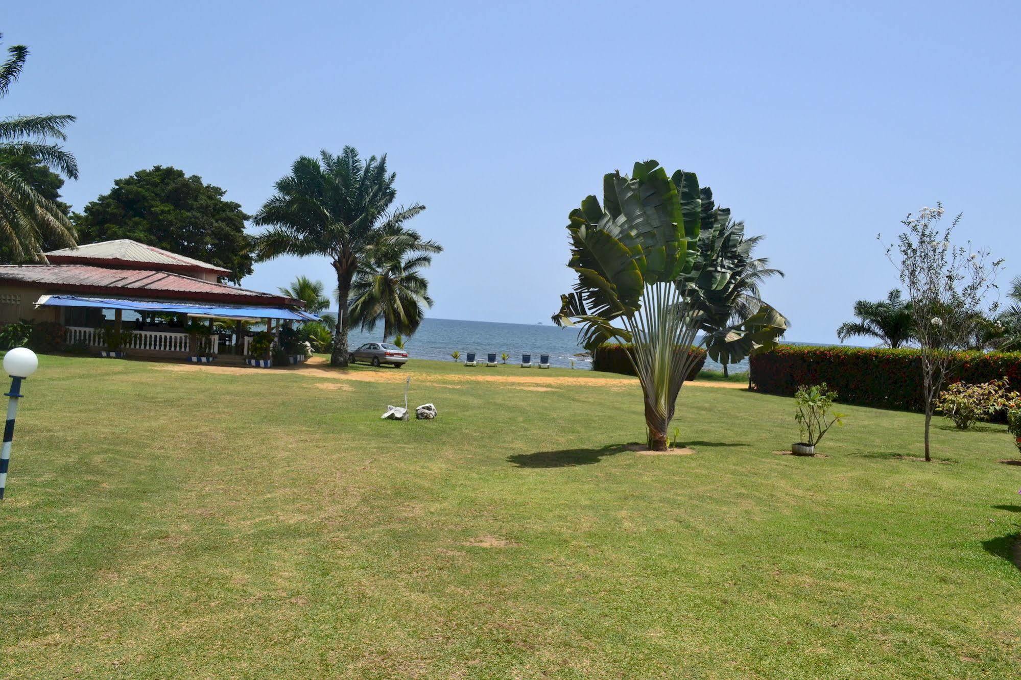 Adrien Beach Hotel كريبي المظهر الخارجي الصورة
